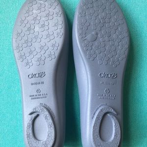 Size 10 Ballet Flats OkaB
